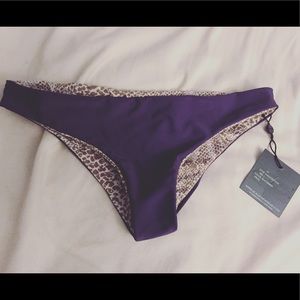 Acacia swimwear Makai bottom blackberry large nwt